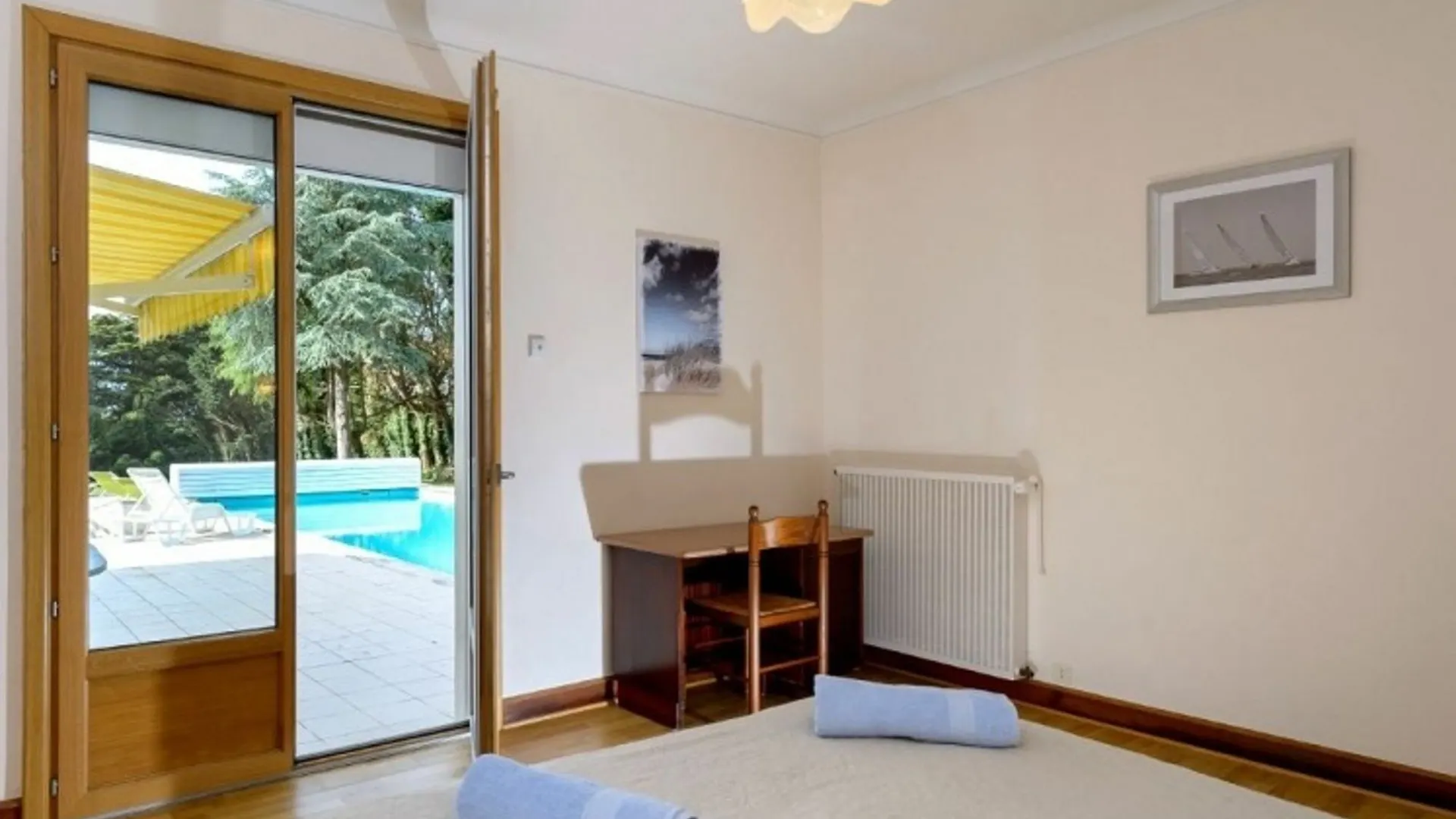 Well-Appointed, 5-Bedroom Villa With A Swimming Pool And Wifi In Conca Concarneau