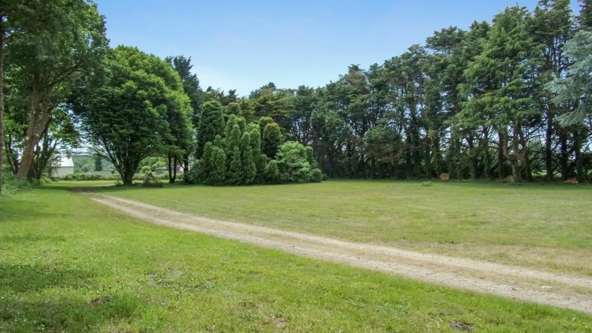 Well-Appointed, 5-Bedroom Villa With A Swimming Pool And Wifi In Conca Concarneau 0*,  France