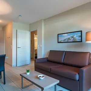 Appartement Les Thermes 402 - Appt Avec Piscine Commune, Concarneau